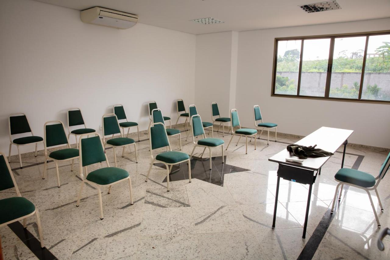 Fenix Varginha Hotel 3*