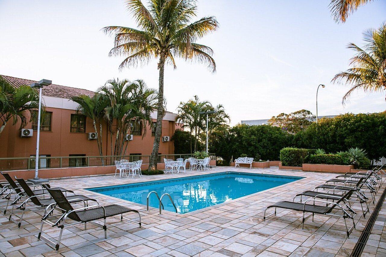 Hotel Fenix Varginha