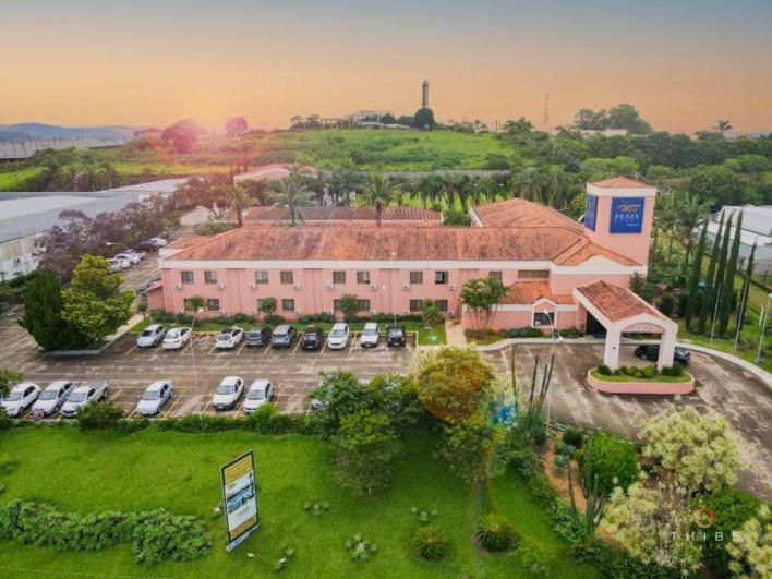 Fenix Varginha Hotel Varginha (Minas Gerais)