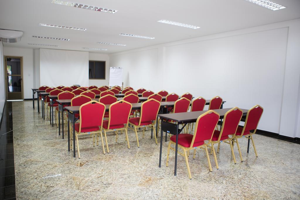 Hotel Fenix Varginha
