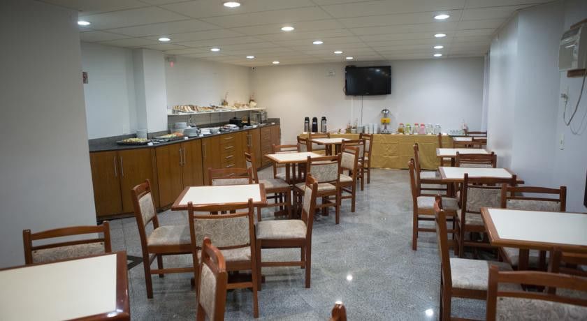 Fenix Varginha Hotel